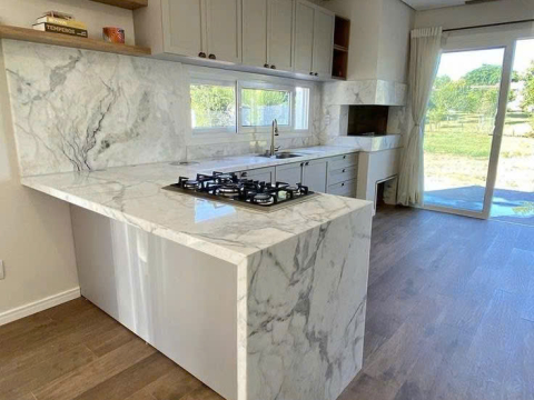 THI CÔNG ỐP ĐÁ HOA CƯƠNG MẶT BẾP ĐĂK LĂK