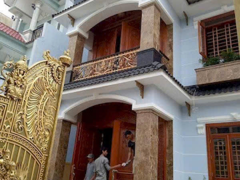 THI CÔNG ỐP ĐÁ MẶT TIỀN BIỆT THỰ TẠI ĐĂK LĂK