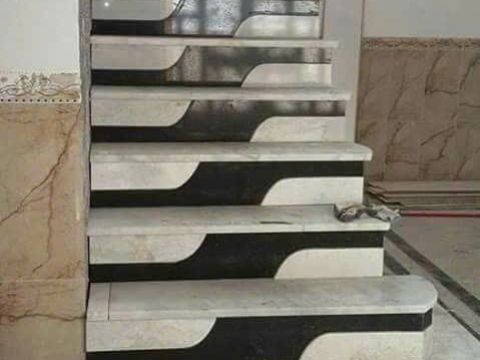 THI CÔNG CẦU THANG ỐP ĐÁ HOA CƯƠNG ĐĂK LĂK