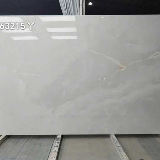 Đá Marble Đen Hoa Vàng