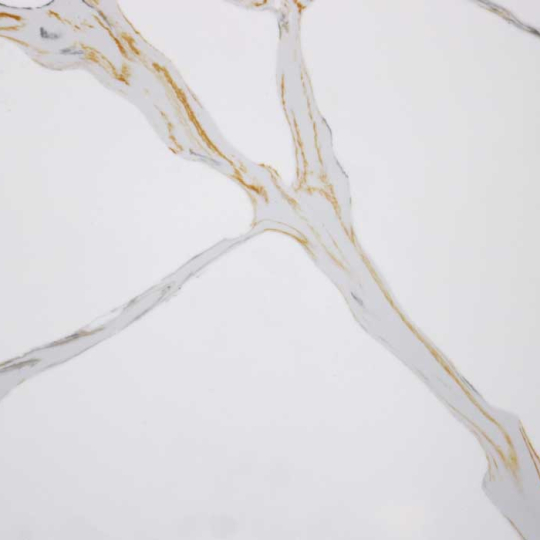 Tấm thạch anh Calacatta Lightning